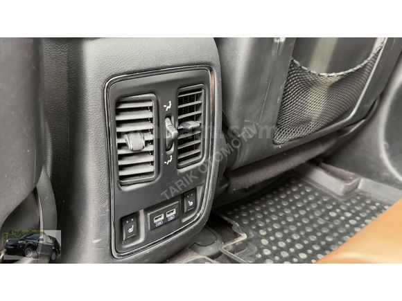 2016 JEEP GRAND CHEROKEE 3.0 CRDİ SUMMİT ÖZEL PKT HATASIZ !