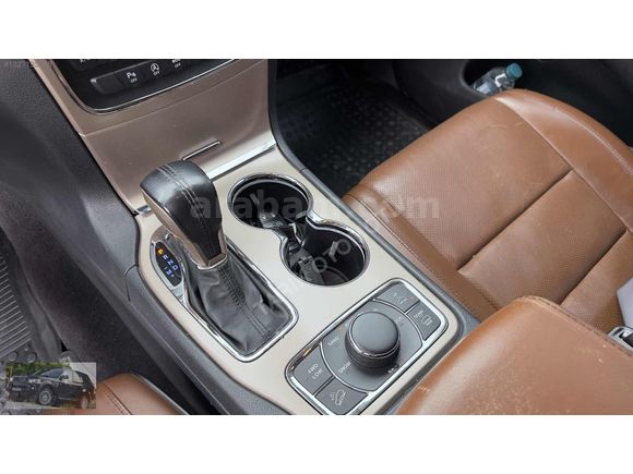 2016 JEEP GRAND CHEROKEE 3.0 CRDİ SUMMİT ÖZEL PKT HATASIZ !