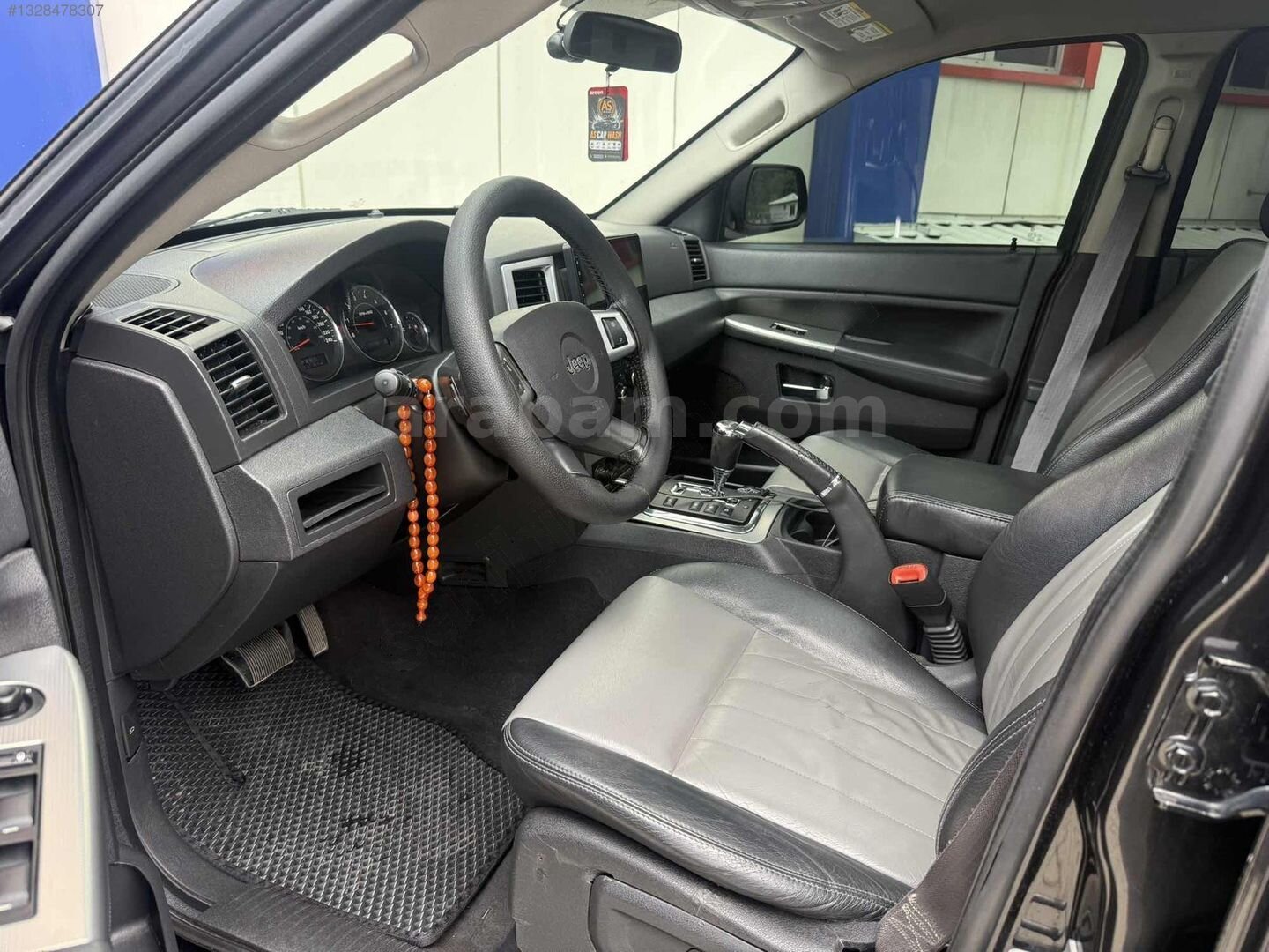 Galeriden Jeep Grand Cherokee 3.0 CRD Limited 2009 Model Trabzon 310.000 km Siyah 6