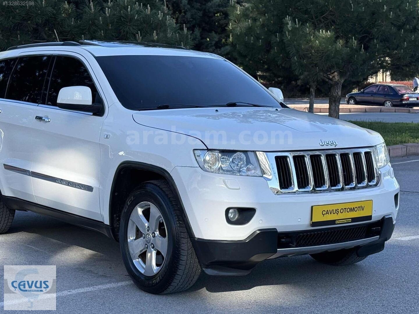 Galeriden Jeep Grand Cherokee 3.0 CRD Limited 2011 Model Kayseri 250.000 km Beyaz 6