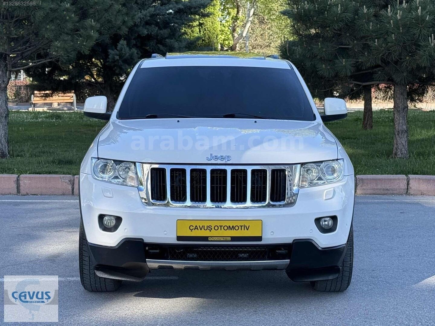 Galeriden Jeep Grand Cherokee 3.0 CRD Limited 2011 Model Kayseri 250.000 km Beyaz 5
