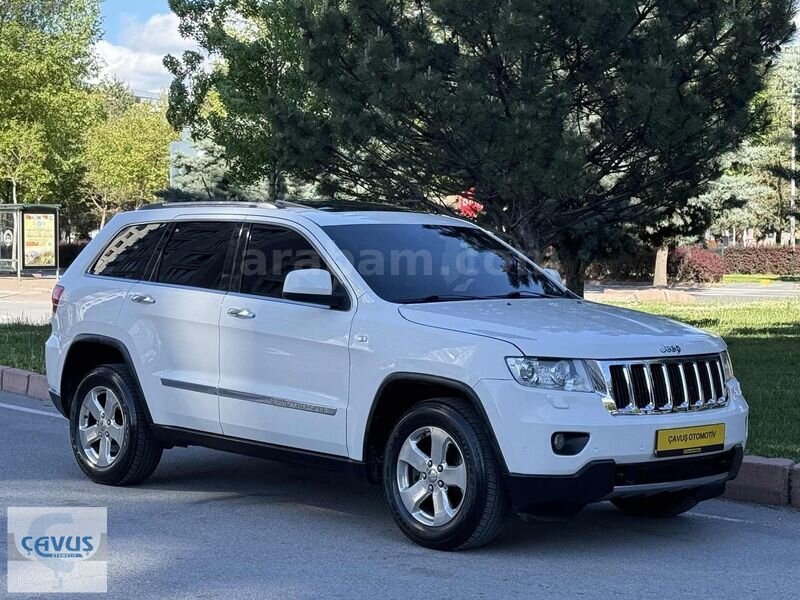 Galeriden Jeep Grand Cherokee 3.0 CRD Limited 2011 Model Kayseri 250.000 km Beyaz