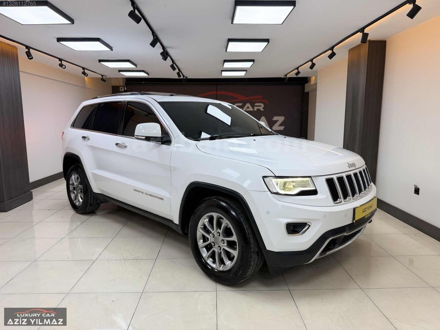 Galeriden Jeep Grand Cherokee 3.0 CRD Limited 2015 Model Burdur 270.000 km Beyaz 3