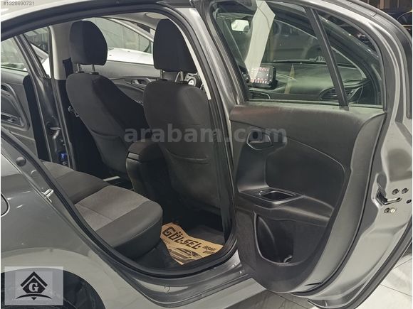2023 MODEL 1.3 MULTİJET FIAT EGEA EASY PLUS K.K 12 TAKSİT