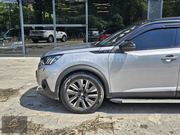 SMS MOTORS 2022 PEUGEOT E-2008 GT+CAMTAVAN+KEYLESS+ISTMA
