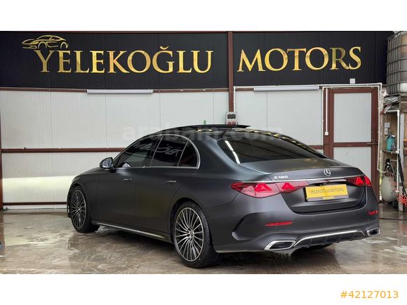 2025 MODEL MERCEDES E180 AMG ARKA AKS-AİR EXTRA OPSİYONLU