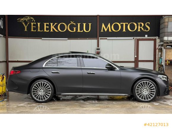 2025 MODEL MERCEDES E180 AMG ARKA AKS-AİR EXTRA OPSİYONLU