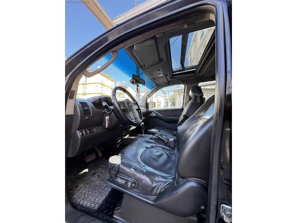 NAVARA 2.5 D 4X4 LE OTOMATİK