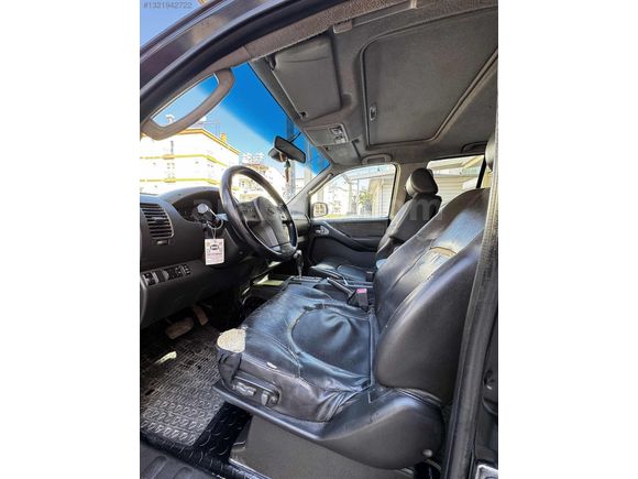 NAVARA 2.5 D 4X4 LE OTOMATİK