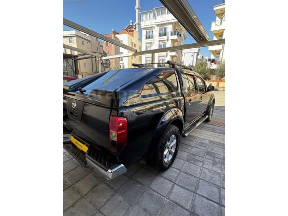 NAVARA 2.5 D 4X4 LE OTOMATİK