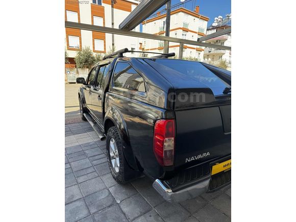 NAVARA 2.5 D 4X4 LE OTOMATİK