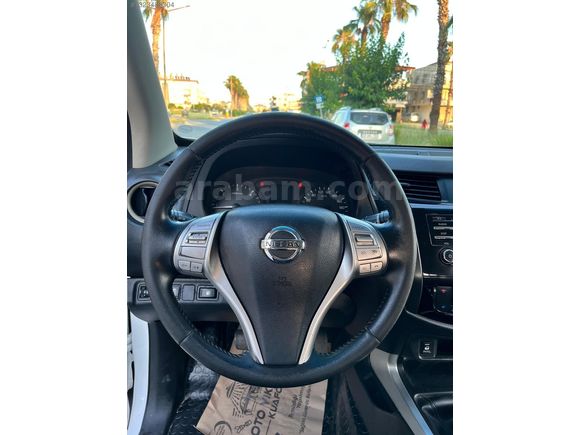 2017 Nissan Navara Çok temiz 168 bin km