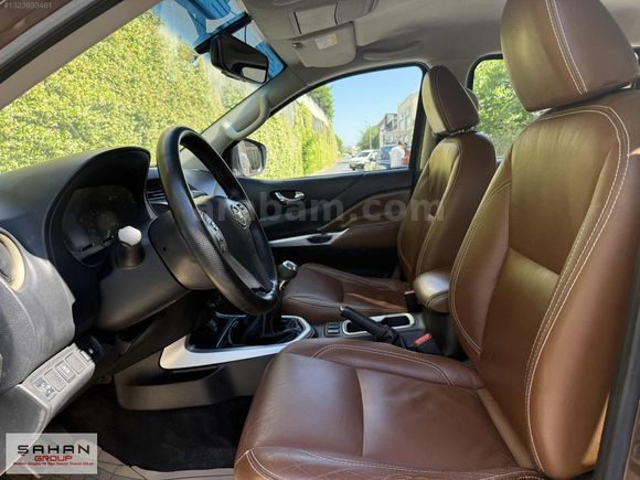 2016 NİSSAN NAVARA 2.3 DCI 4X4 TABA DERİ DÖŞEME FULL+FULL