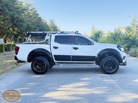 HATASIZ 2016 MODEL PLATİNUM OTOMATİK NAVARA 4*4 FUL KİTLİ