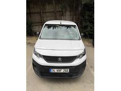 PEUGEOT PARTNER 1.5 BlueHDi Comfort 50.000 KM'DE