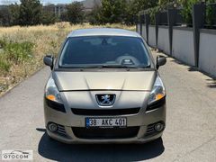 5008 1.6 HDI 7 Koltuk Auto6R