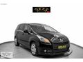 VEFA AUTO'DAN 7 KİŞİLİK 5008 OTOMATİK CAM TAVAN EN DOLUSU