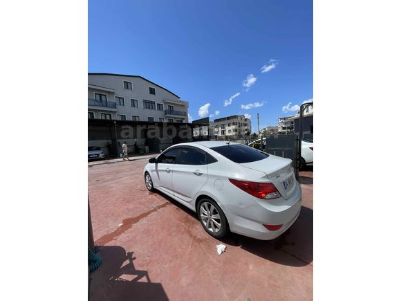 Sahibinden Hyundai Accent Blue 1.6 CRDI Mode Plus 2017 Model 