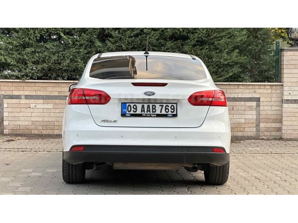 Sahibinden Ford Focus 1.6 Ti-VCT Trend X 2017 Model  191.000 km Bordo