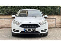 Sahibinden Ford Focus 1.6 Ti-VCT Trend X 2017 Model  191.000 km Bordo