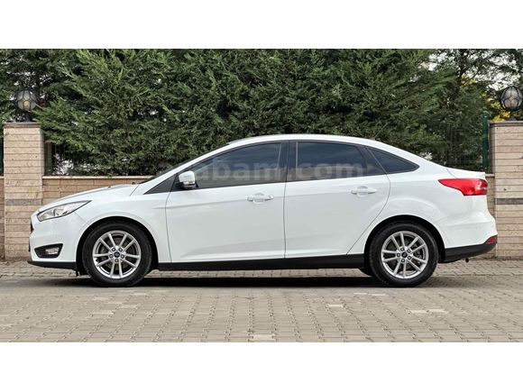 Sahibinden Ford Focus 1.6 Ti-VCT Trend X 2017 Model  191.000 km Bordo