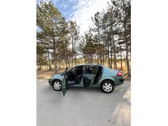 Galeriden Renault Megane 1.5 dCi Dynamique 2005 Model Konya 360.000 km Yeşil (metalik)