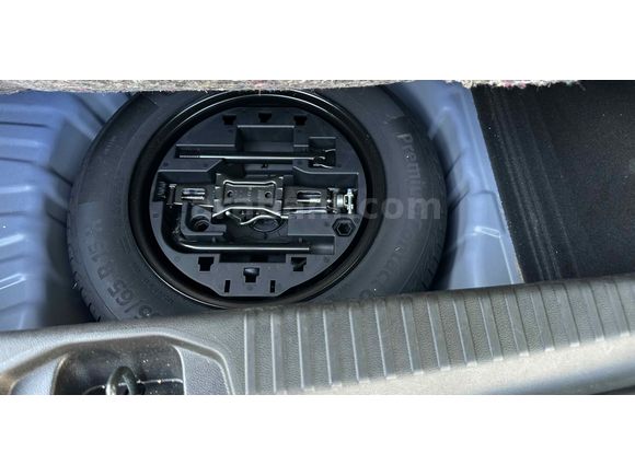 Servis Bakımlı Renault Clio 1.0 TCe Touch Lacivert