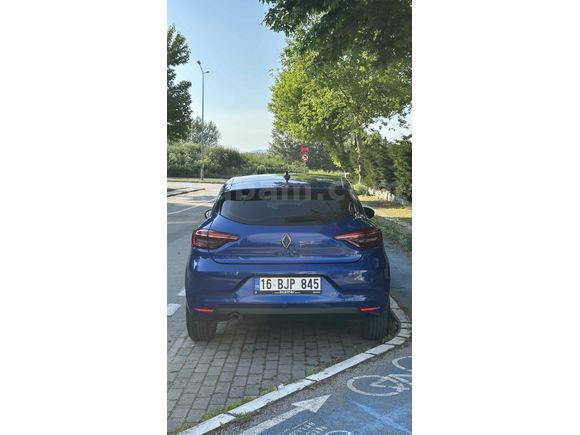 Servis Bakımlı Renault Clio 1.0 TCe Touch Lacivert