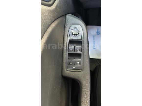 Servis Bakımlı Renault Clio 1.0 TCe Touch Lacivert