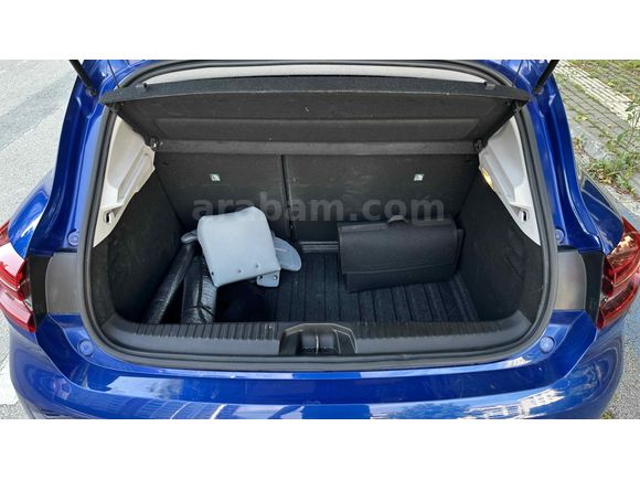 Servis Bakımlı Renault Clio 1.0 TCe Touch Lacivert