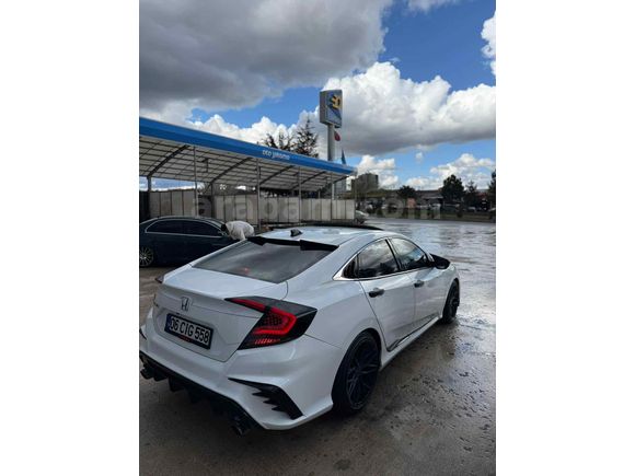 Sahibinden Honda Civic 1.6i VTEC Elegance 2021 Model 