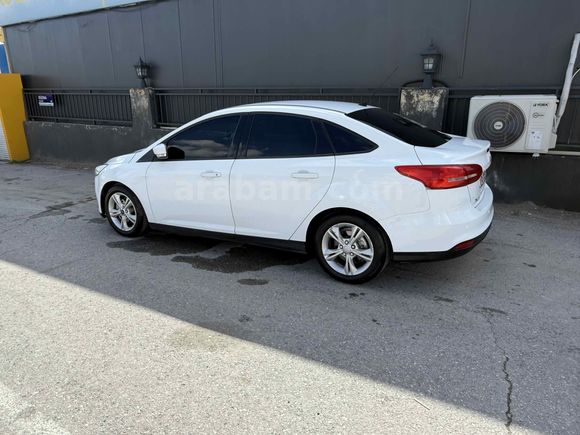 Sahibinden Ford Focus 1.6 Ti-VCT Style 2015 Model 