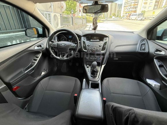 Sahibinden Ford Focus 1.6 Ti-VCT Style 2015 Model 