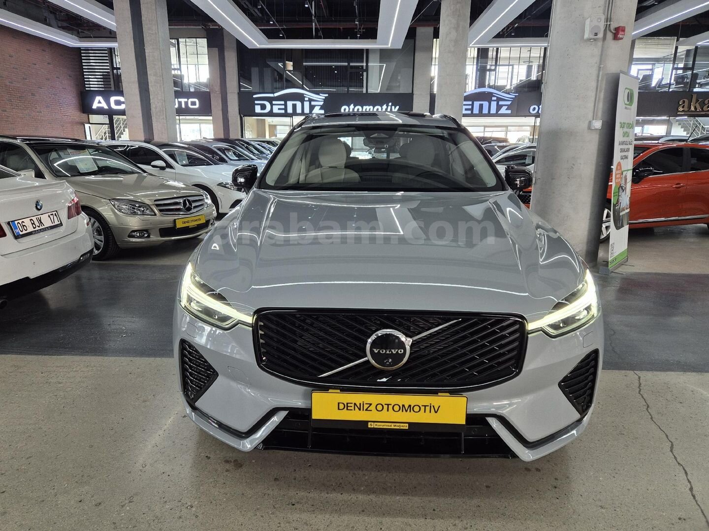 2025 YENİ KASA BOYASIZ VOLVO XC60 2.0B5 MHEV PLUS DARK 250HP 4X4 2