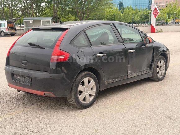 ÖZBAYRAKCI'DAN ÇITIR HASARLI C4