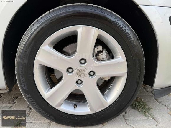 DEĞİŞENSİZ SUNROOFLU XT PREMİUM 307