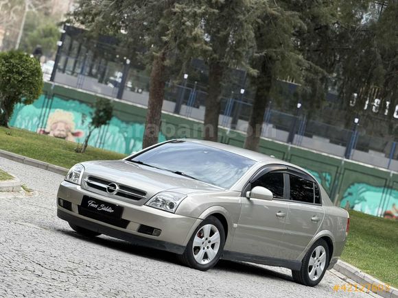 FEVZİ SÜLDÜR'DEN 2004 MODEL OPEL VECTRA 1.6 COMFORT