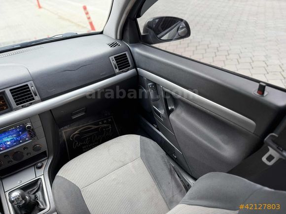FEVZİ SÜLDÜR'DEN 2004 MODEL OPEL VECTRA 1.6 COMFORT