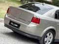 FEVZİ SÜLDÜR'DEN 2004 MODEL OPEL VECTRA 1.6 COMFORT