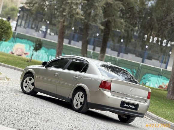 FEVZİ SÜLDÜR'DEN 2004 MODEL OPEL VECTRA 1.6 COMFORT