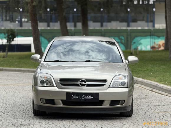 FEVZİ SÜLDÜR'DEN 2004 MODEL OPEL VECTRA 1.6 COMFORT