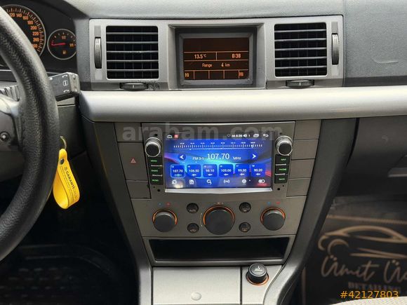 FEVZİ SÜLDÜR'DEN 2004 MODEL OPEL VECTRA 1.6 COMFORT