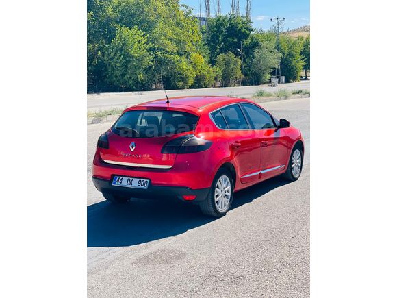 Sahibinden Renault Megane 1.6 Touch plas 2015 Model