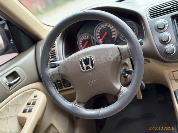 FEVZİ SÜLDÜR'DEN 2004 MODEL HONDA CIVIC 1.6 VTEC ES//SUNROOFLU