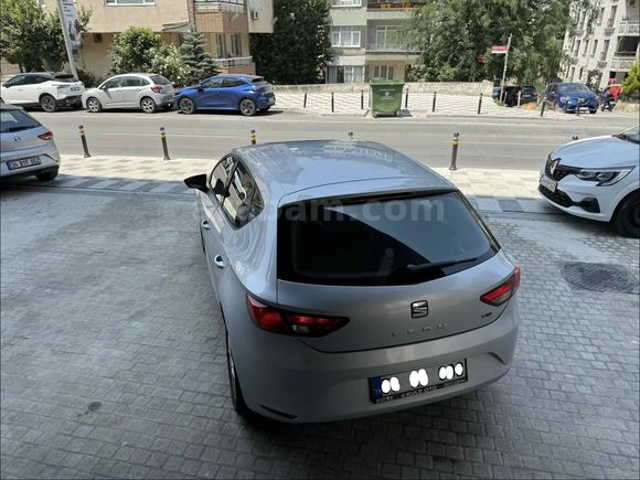 İYİ ARAÇ'TAN SEAT LEON İLK SAHİBİNDEN