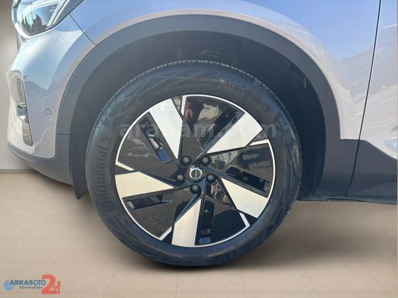 ARKAS BURSA 2025 VOLVO EX40 Extended Range Ultra Single 204 HP