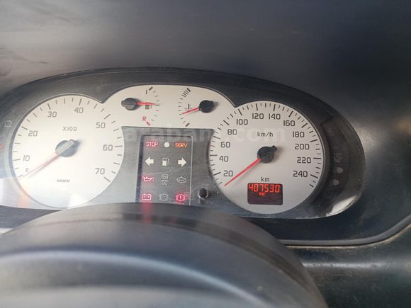 Sahibinden Renault Megane 1.6 RXi 2001 Model