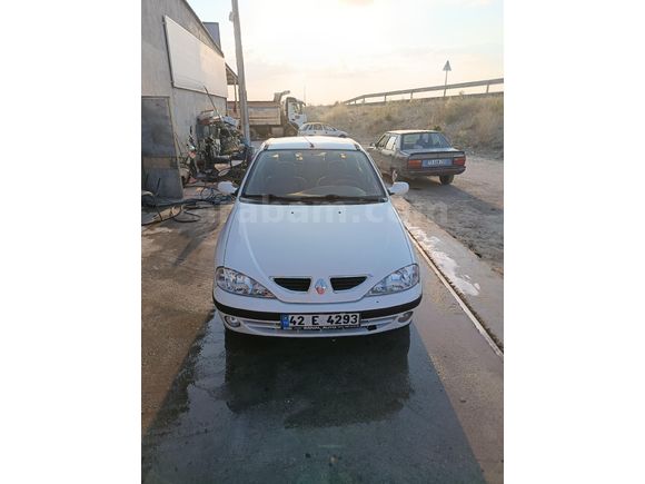 Sahibinden Renault Megane 1.6 RXi 2001 Model