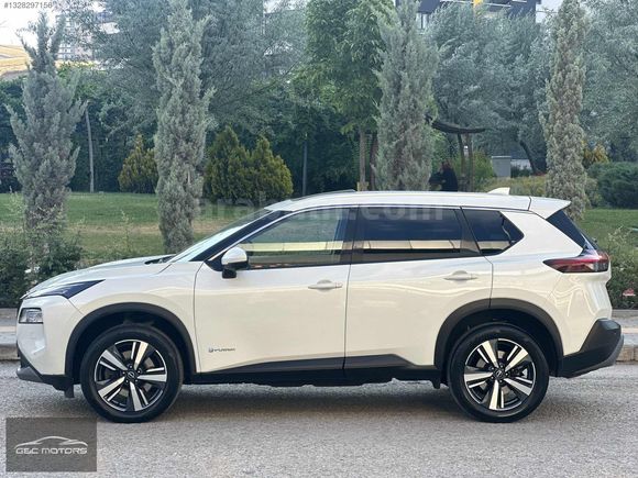 -- NISSAN X-TRAIL 1.5 e-FORCE SKYPACK 4X4 40.500KM HATASIZ