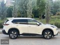 -- NISSAN X-TRAIL 1.5 e-FORCE SKYPACK 4X4 40.500KM HATASIZ